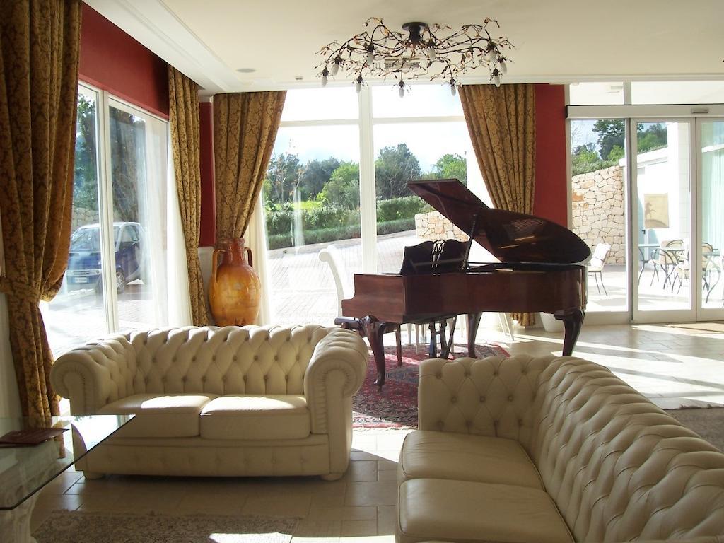 Hotel Madonna Delle Grazie เชจลีเมสซาปิกา ภายนอก รูปภาพ