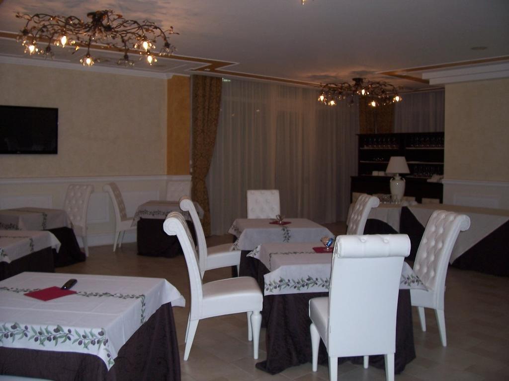 Hotel Madonna Delle Grazie เชจลีเมสซาปิกา ภายนอก รูปภาพ